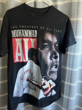 Muhammad Ali Graphic Tee - Black with Red & White Print